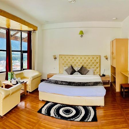 Hotel Hadimba Palace - Near Mall Road Manali  Ngoại thất bức ảnh